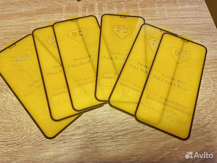 Защитное стекло iPhone 11