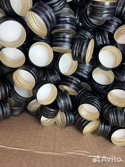 Бутылка 1 литр + крышка