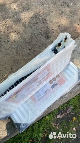 Радиаторы новые Prado с нижним подключением