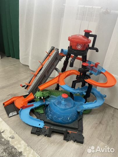 Трек хот вилс автомойка