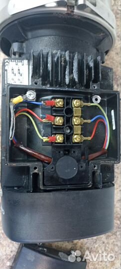 Насос водяной помпа