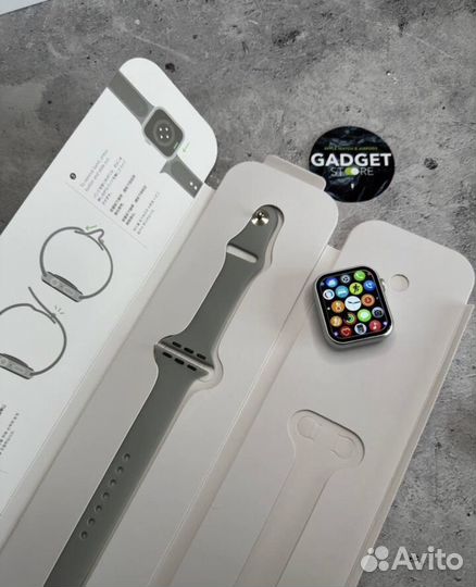 Apple watch S8 mini