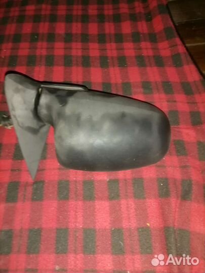 Зеркало от калины правая
