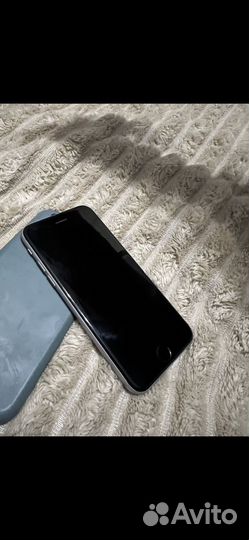 iPhone 6S, 32 ГБ