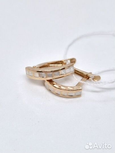 Золотые серьги