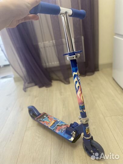 Самокат двухколесный kreiss Hot Wheels