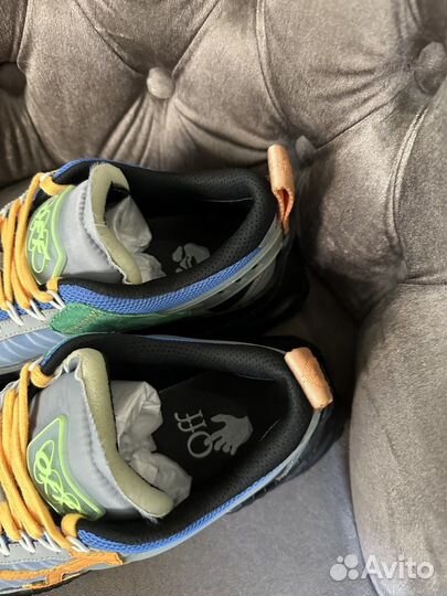 Кроссовки Off-White