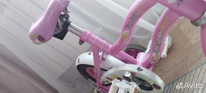 Велосипед детский 4 колесный