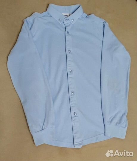 Школьная форма: джемпер, брюки, две рубашки