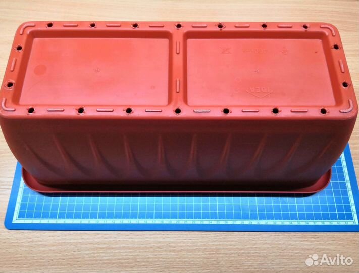 Ящик балконный для цветов с поддоном