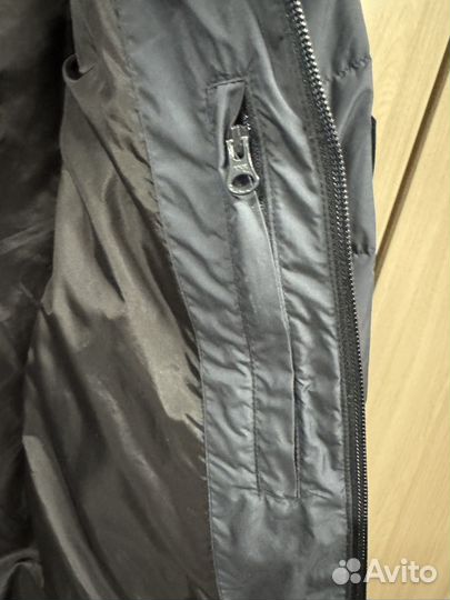 Пуховик мужской armani exchange M