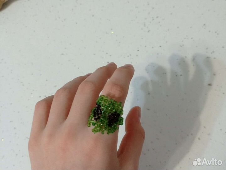 Колечко из бисера