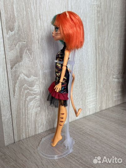 Кукла Monster High Торалей Страйп