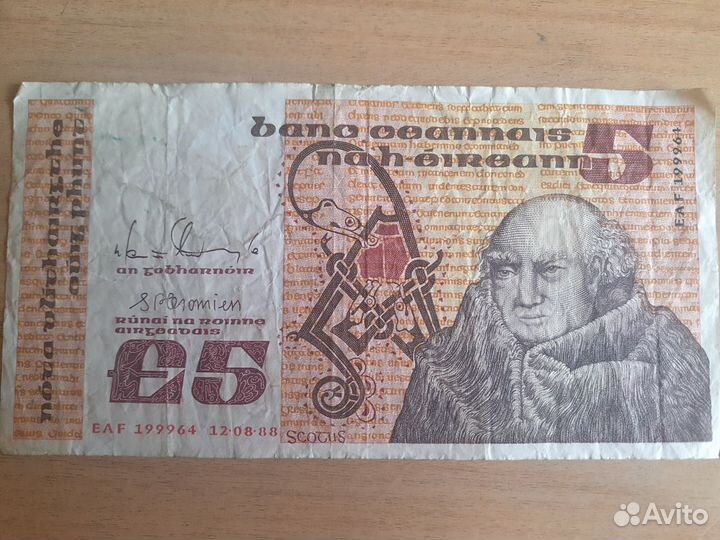 Банкноты разных стран продам оптом без торга