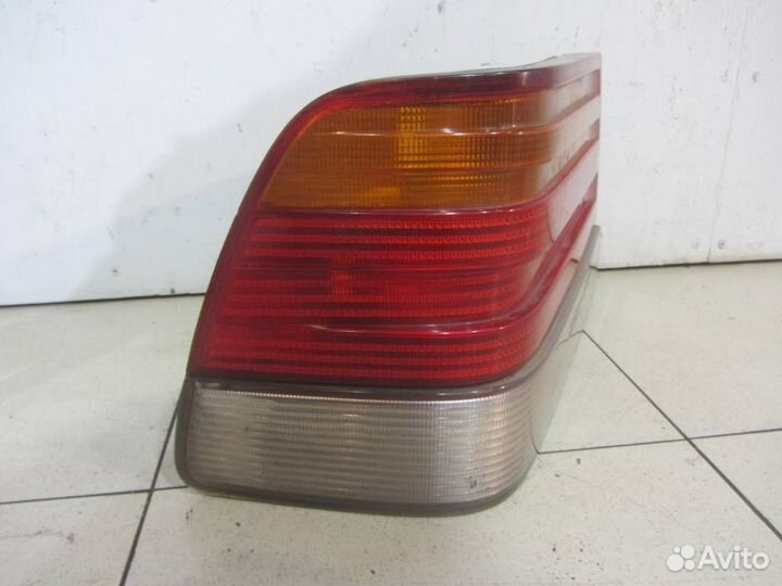 Фонарь задний левый