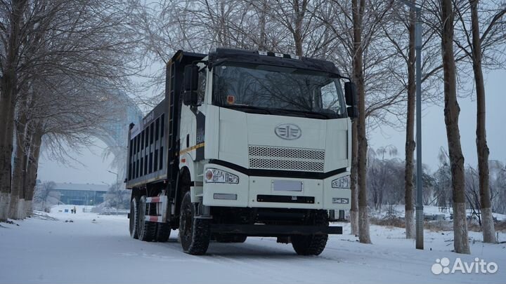 FAW J6 CA3250P66K24T1E5, 2023