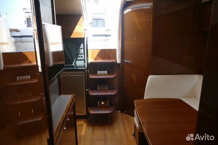 Моторная яхта Princess V39 2014 г.в