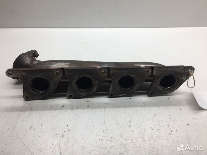 Коллектор выпускной правый Mercedes-Benz S-Class