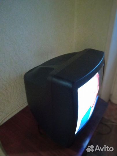 Телевизор LG б/у рабочий