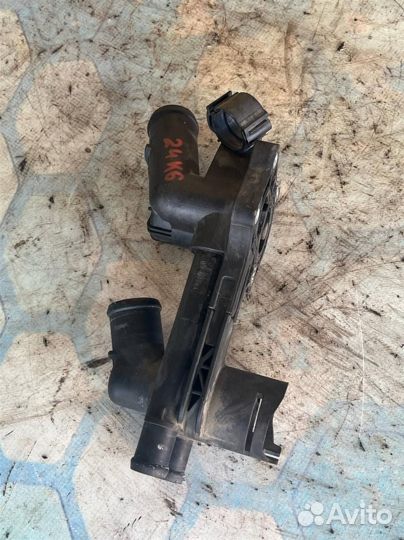 Корпус термостата 03F121026B