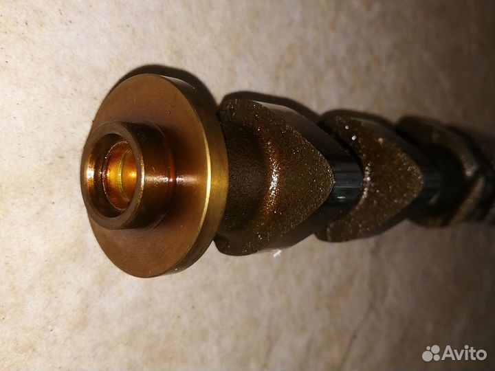 Распредвал Выпускной VQ25HR