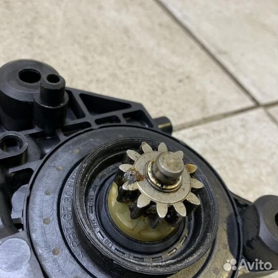 Моторчик стеклоподъемника Ford Focus 2 CB4 2008-20