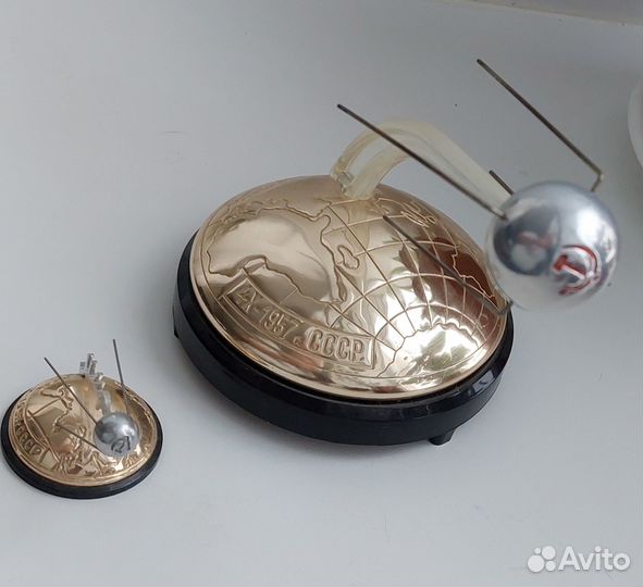 Статуэтка космос 1957г идеал