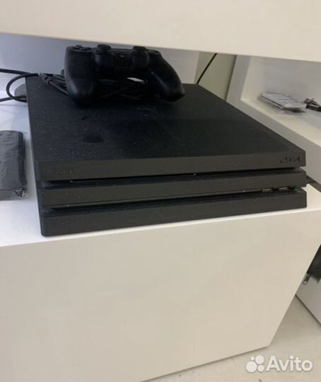 Sony playstation 4 pro 1tb