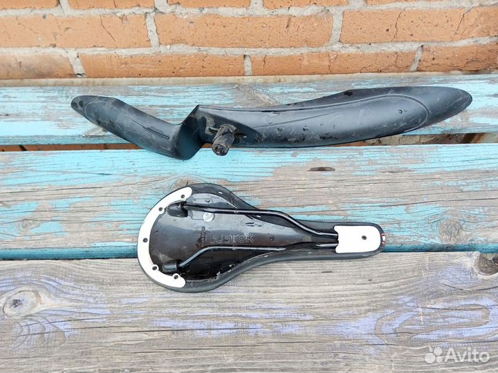 Запчасти к велосипеду