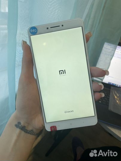 Xiaomi Mi Max 2, 4/64 ГБ