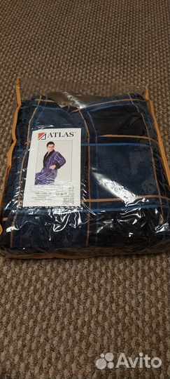 Халат махровый длинный atlas