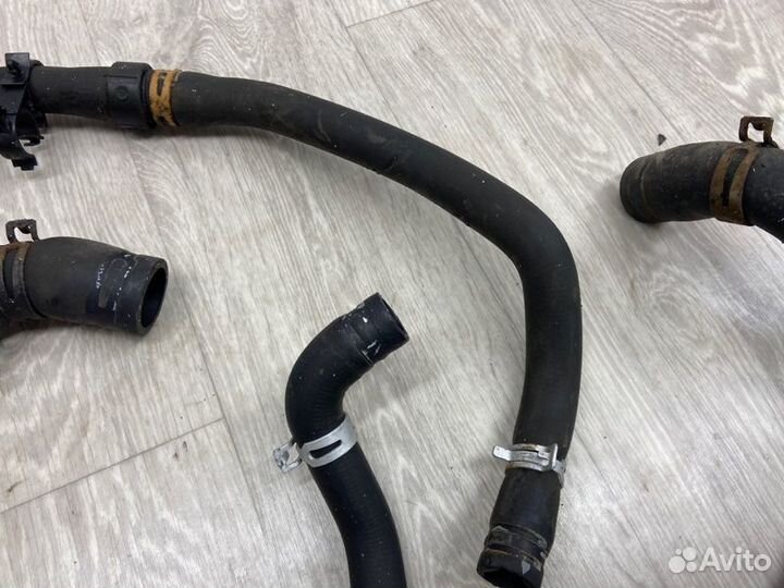 Патрубок системы охлаждения Renault Megane 2 BM1R