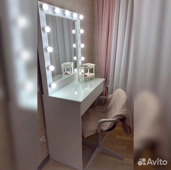 Гримерное зеркало