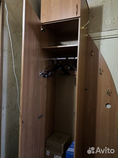 Шкаф в прихожую бу