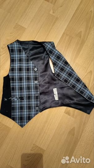 Школьная жилетка,рубашка,галстук-комплект.122