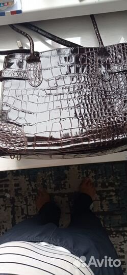 Сумка новая темно-коричневая женская под крокодило