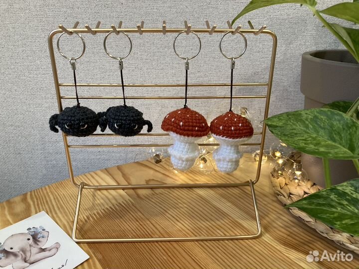 Брелок ручной работы