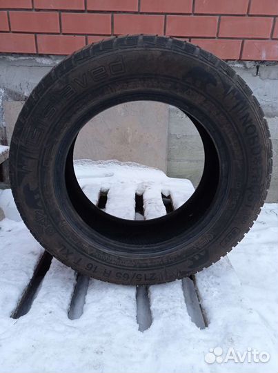 Gislaved NordFrost 100 SUV 215/65 R16