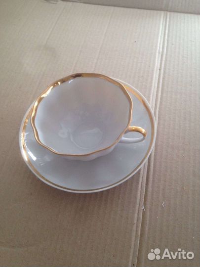 Чайные чашки с блюдцами лфз
