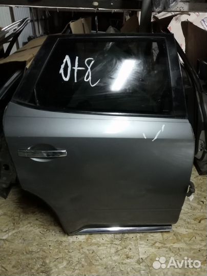 Дверь задняя правая Nissan Murano Z50 VQ35 2004