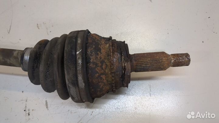 Полуось левая задняя Mitsubishi Pajero / Montero