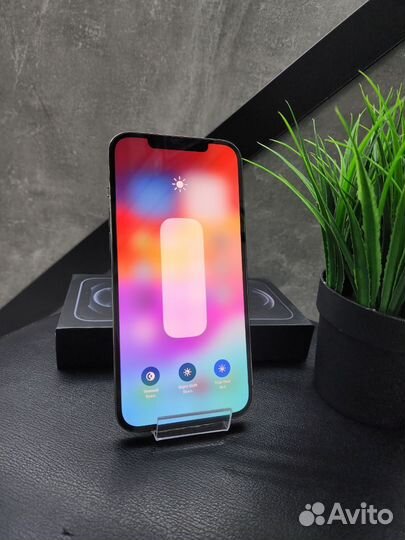 iPhone 12 Pro, 256 ГБ