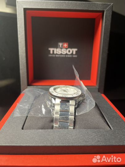 Часы Tissot T-Sport Seastar T120.210.11.011.00