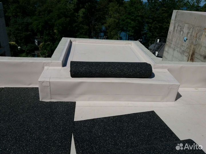Монтаж кровли пвх
