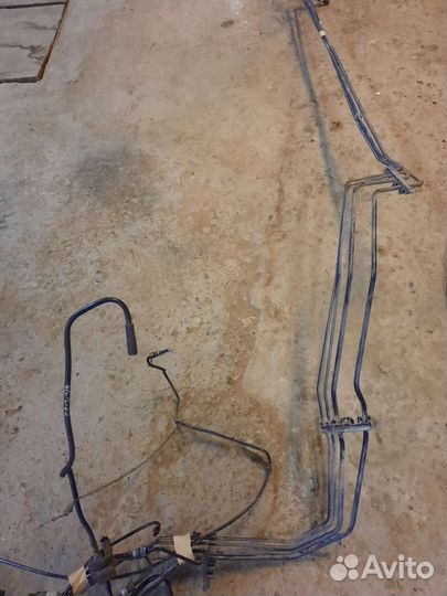 Трубки топливные, тормозные Ford Focus 2