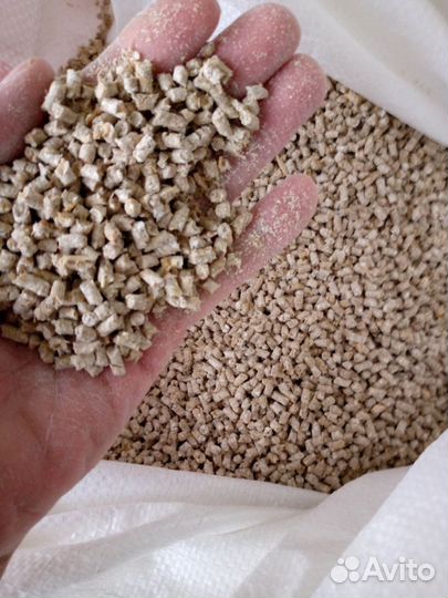 Гранулированный корм для птицы взрослой и молодой