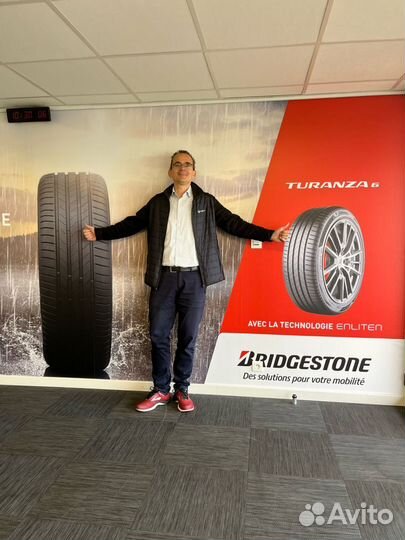 Bridgestone Turanza 6 275/45 R21