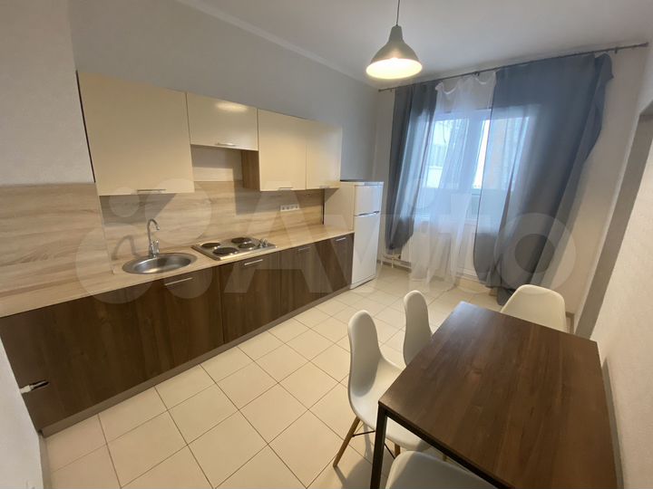 1-к. квартира, 52 м², 2/16 эт.