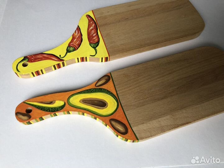 Деревянная доска с авторской росписью