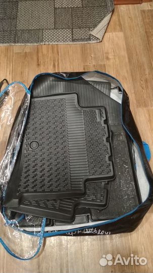 Коврики салона в KIA Sportage 4